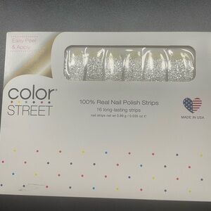Color Street Sparkling Silver Nail Strips